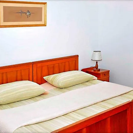 Lozica - Cin10100d-eyb Lejlighed
